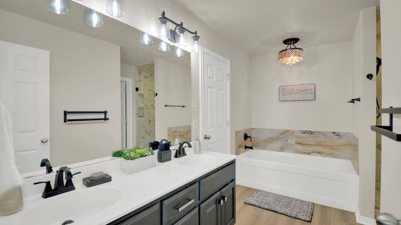 Photo of Bathroom in Taylor