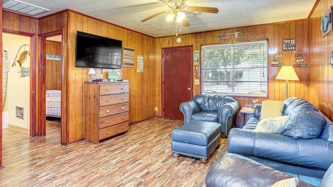 Photo of Livingroom in Greers Ferry