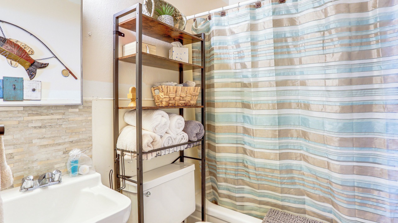 Photo of Bathroom in Greers Ferry