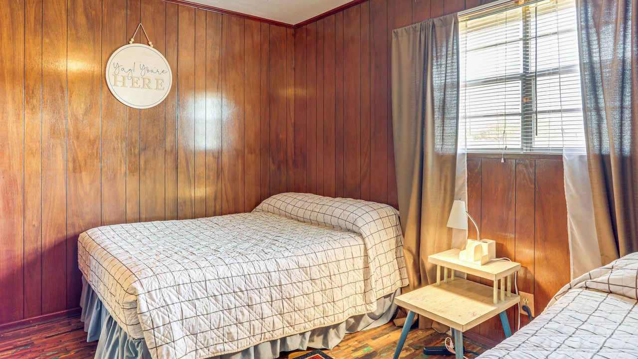 Photo of Bedroom in Greers Ferry