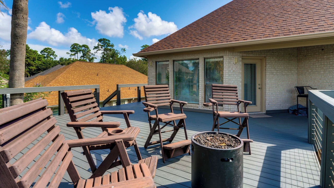 Photo of Patio Balcony in Walden on Lake Conroe