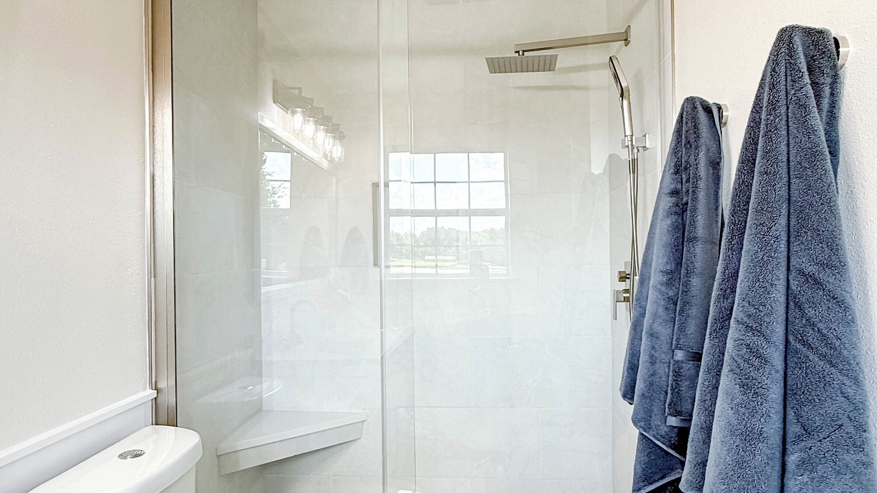 Photo of Bathroom in Larue