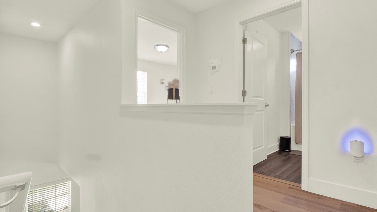 Photo of Others in Holden-Paramore