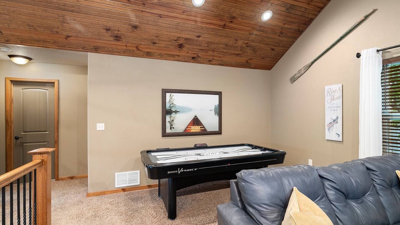 Photo of Bedroom in Hollister