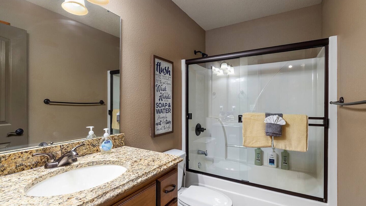 Photo of Bathroom in Hollister