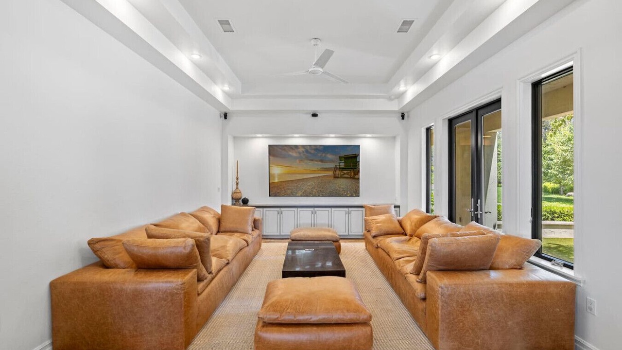 Photo of Livingroom in Lake Hodges