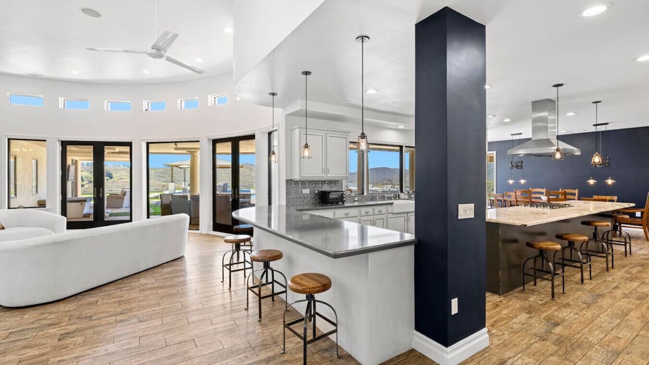 Photo of Others in Lake Hodges