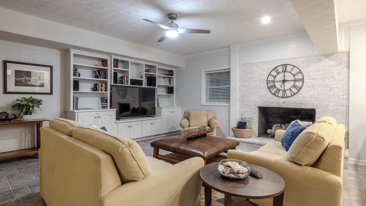 Photo of Livingroom in Greer