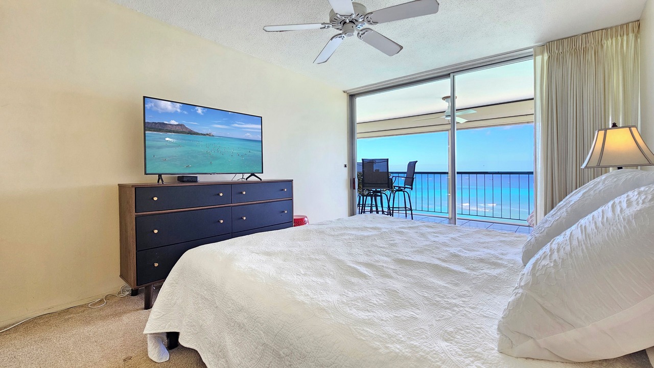 Photo of Bedroom in Diamond Head - Kapahulu - St. Louis