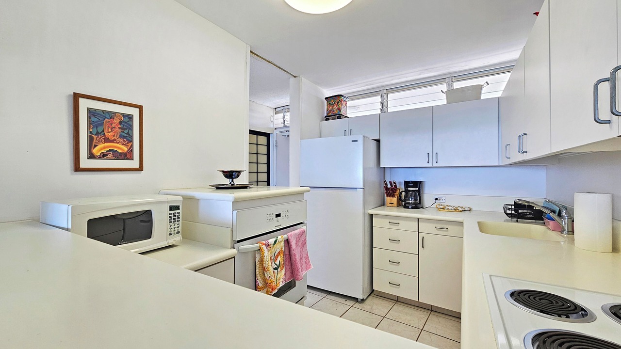 Photo of Kitchen in Diamond Head - Kapahulu - St. Louis