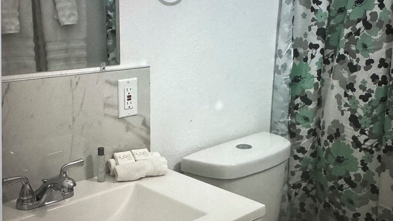 Photo of Bathroom in Paradise