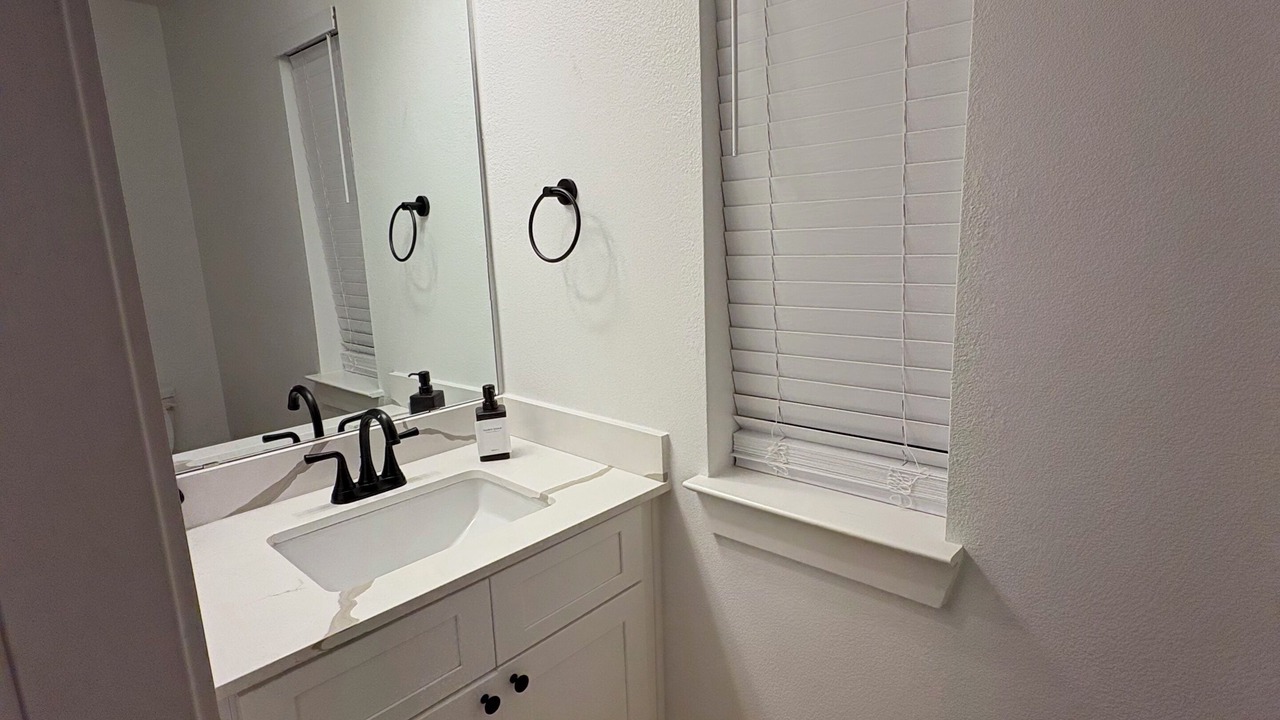 Photo of Bathroom in Old East Dallas
