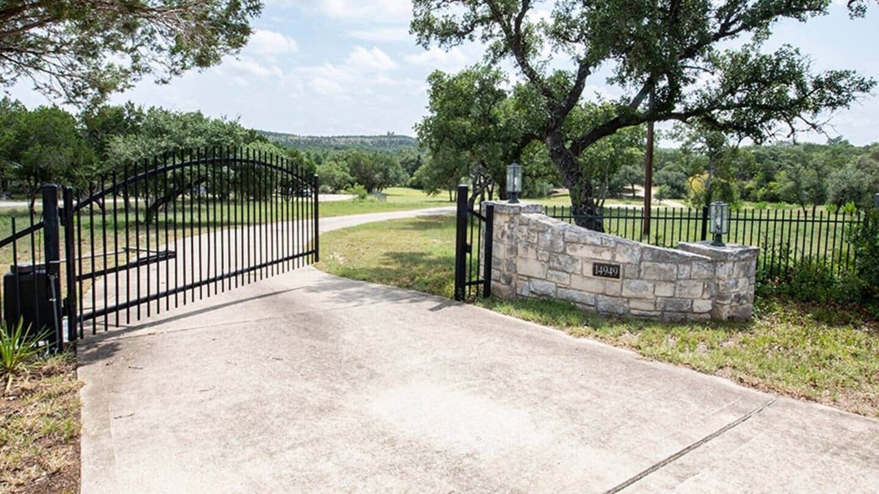 Photo of Others in Austin