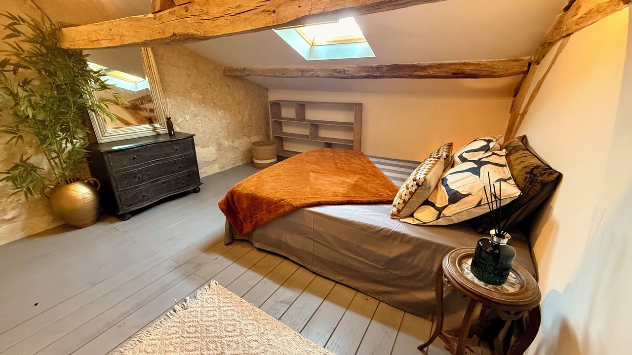 Photo of Bedroom in Saint-Romain