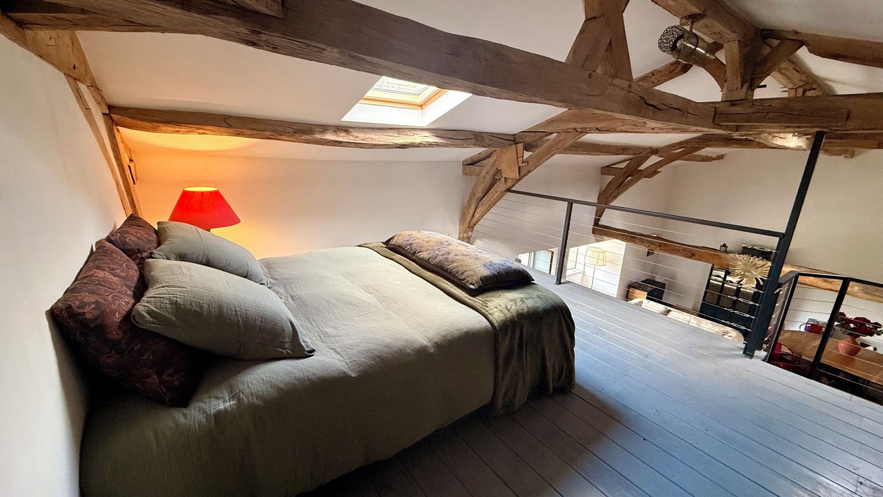 Photo of Bedroom in Saint-Romain