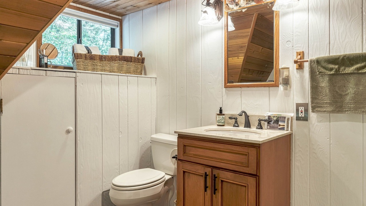 Photo of Bathroom in Innsbrook