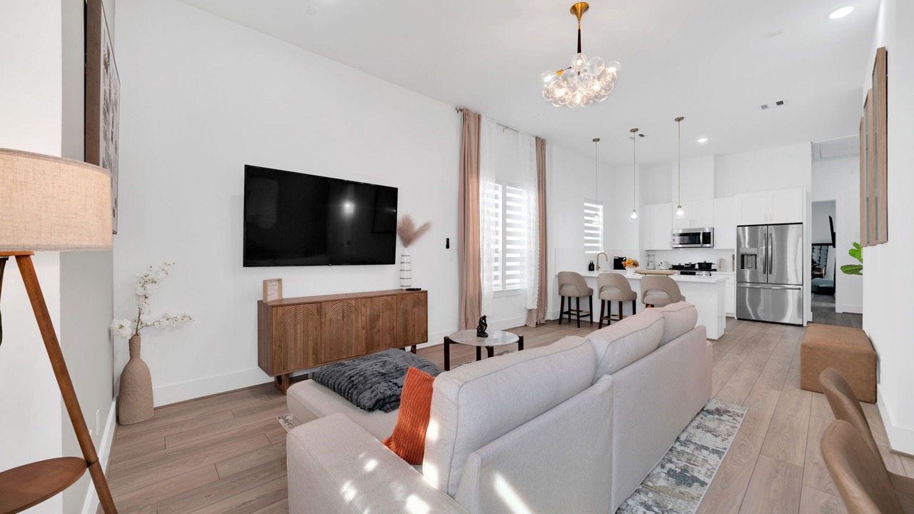 Photo of Livingroom in Foster Place