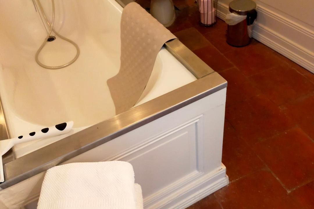 Photo of Bathroom in Saint-Etienne