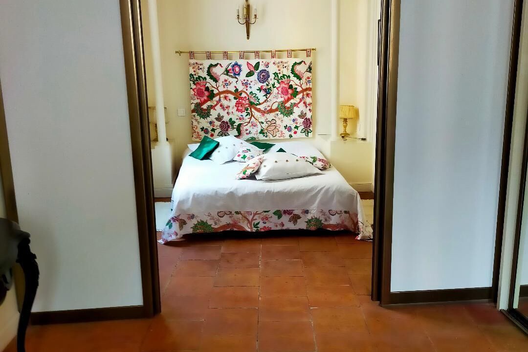 Photo of Bedroom in Saint-Etienne