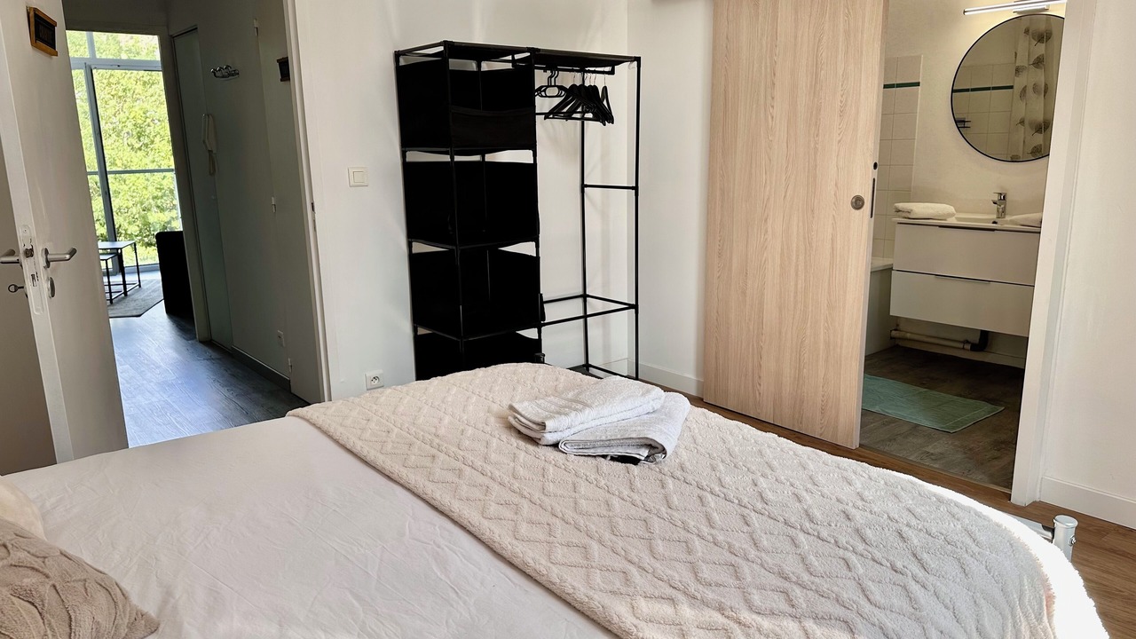 Photo of Bedroom in Chinon