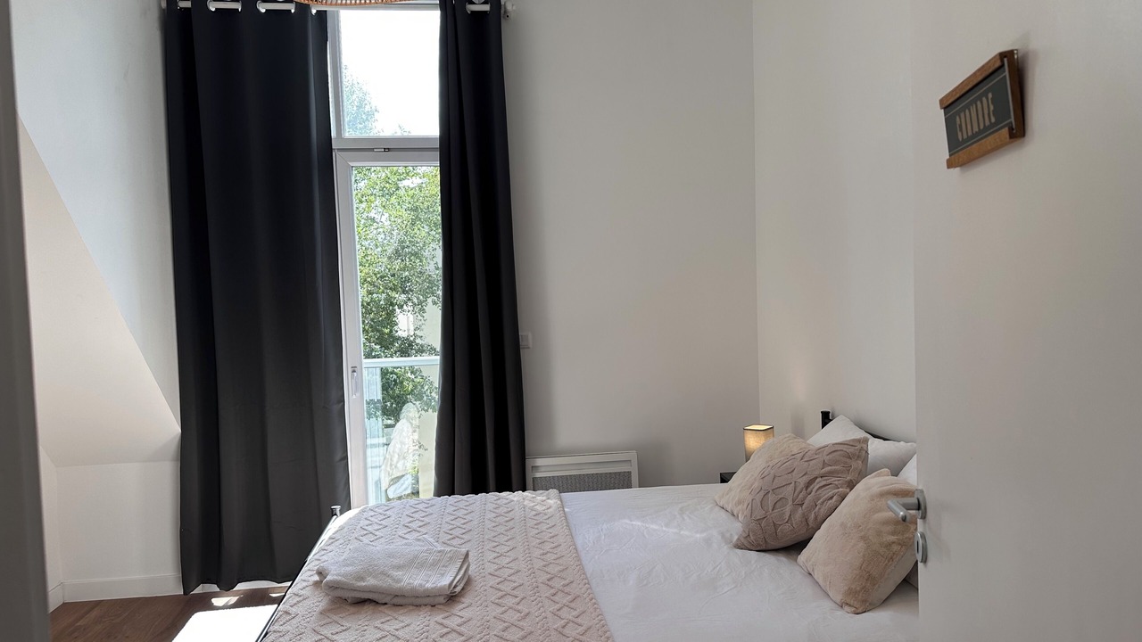 Photo of Bedroom in Chinon