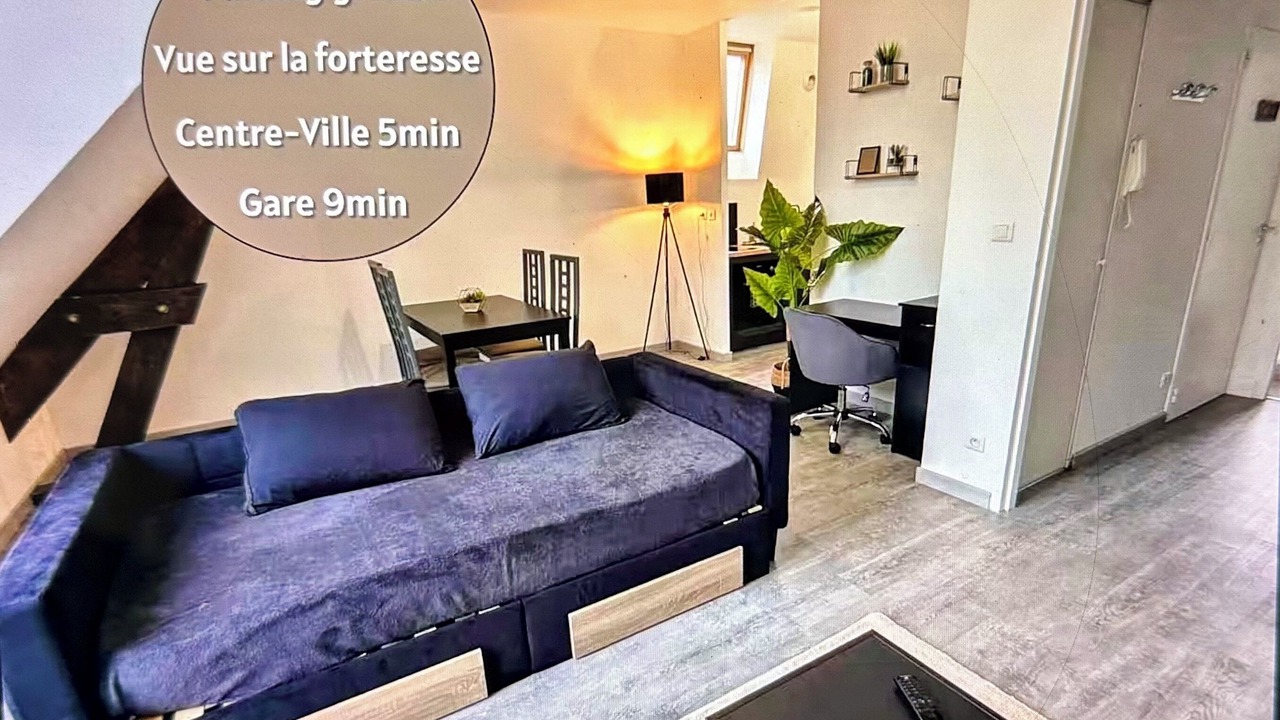 Photo of Livingroom in Chinon