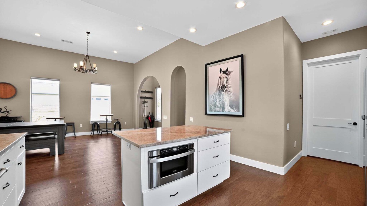 Photo of Kitchen in Horseshoe Bay West