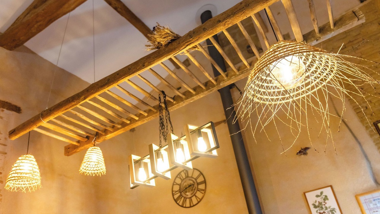 Photo of Others in Montans