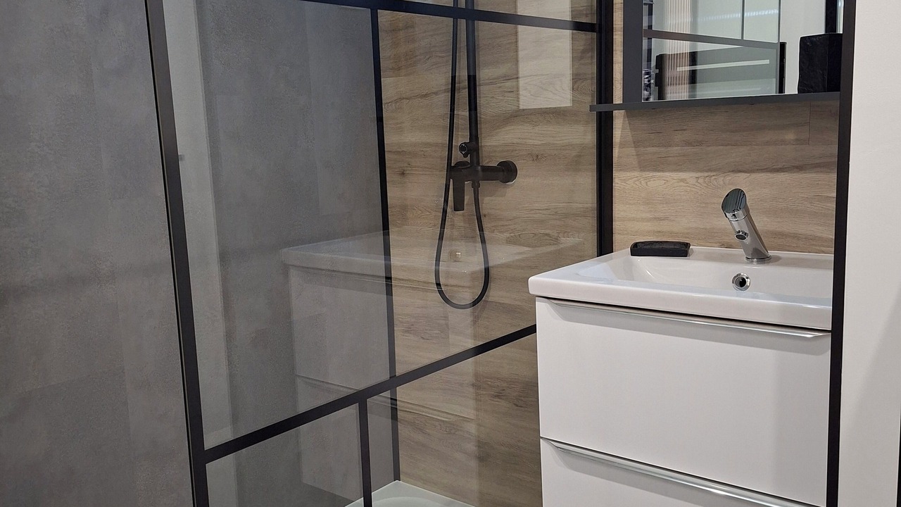 Photo of Bathroom in Carquefou