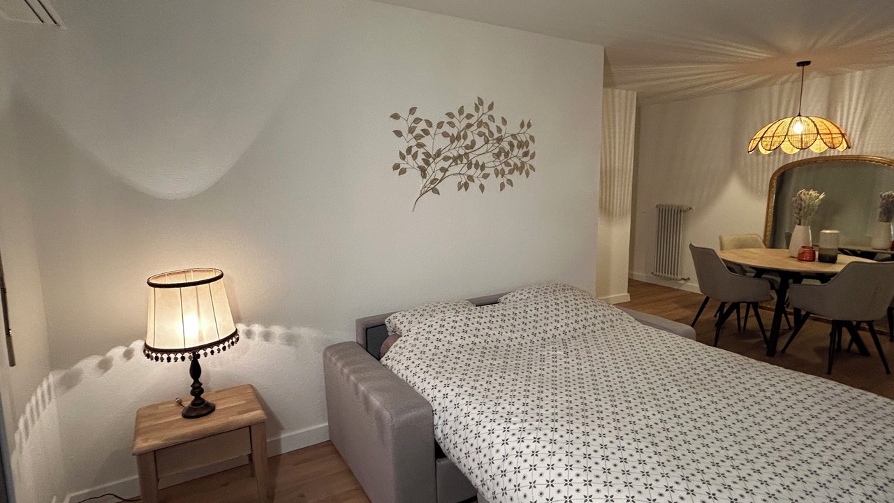Photo of Bedroom in Saint-Legier-La Chiesaz
