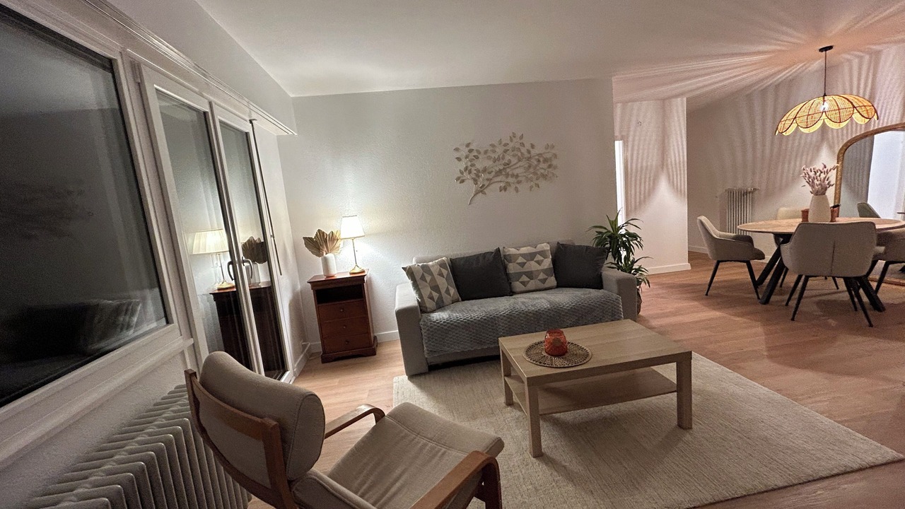 Photo of Livingroom in Saint-Legier-La Chiesaz