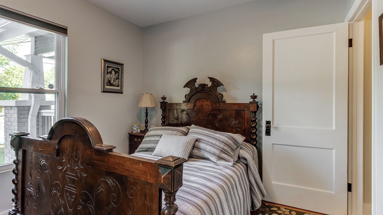 Photo of Bedroom in Norman