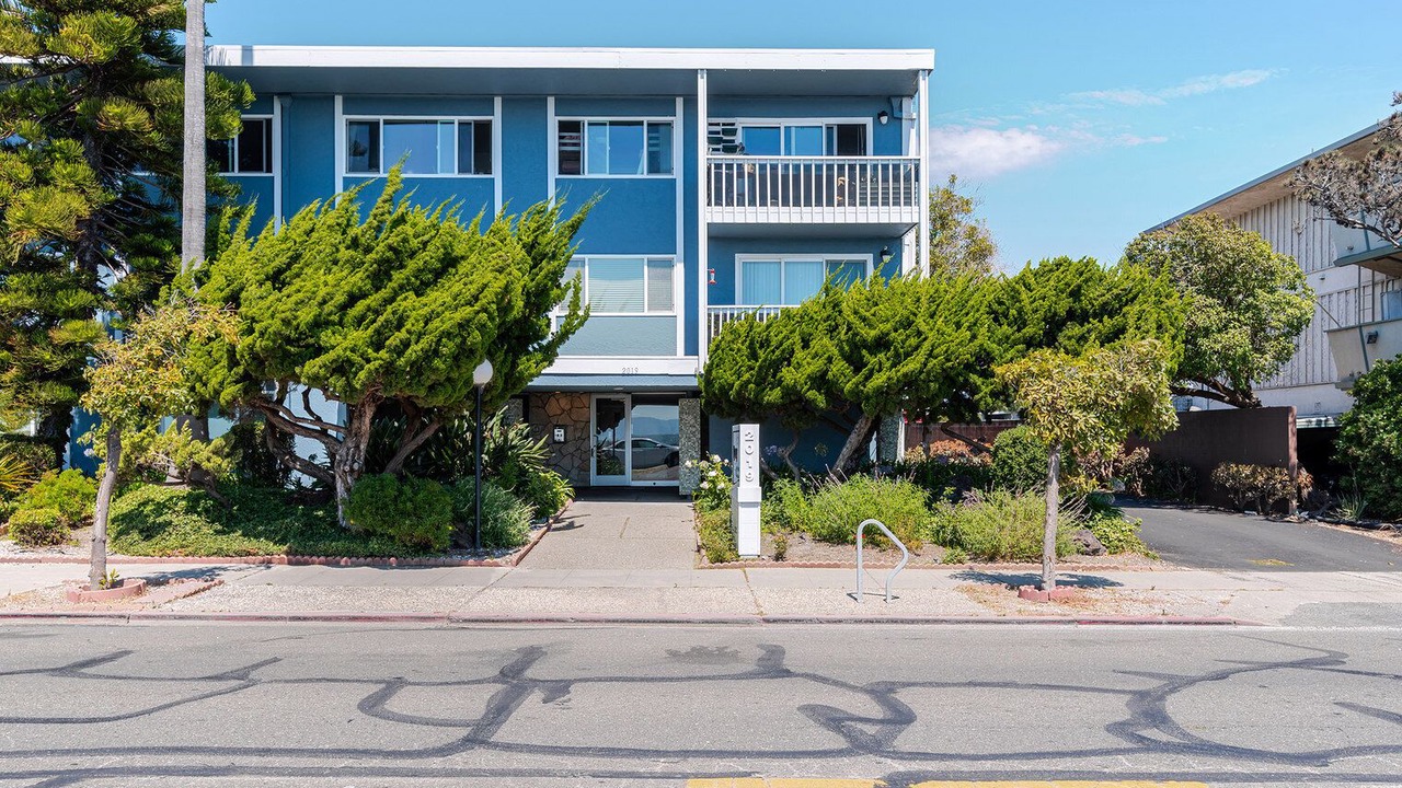 Photo of Outdoor in Alameda