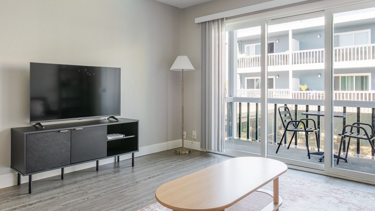 Photo of Livingroom in Alameda