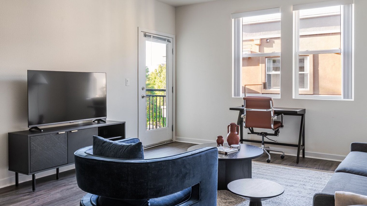 Photo of Livingroom in Union City