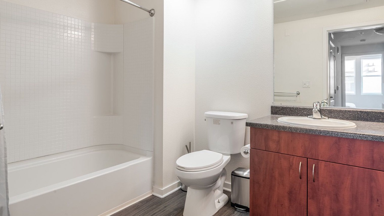 Photo of Bathroom in Union City