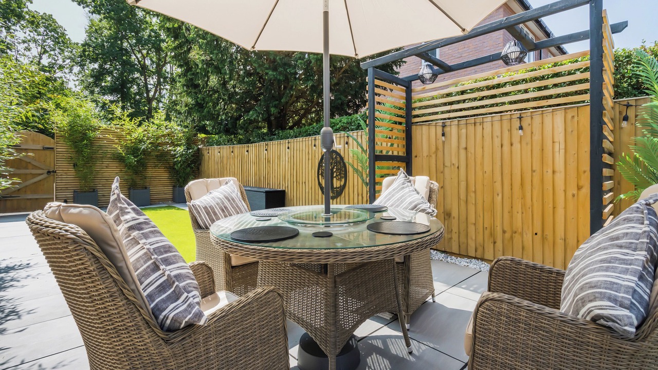 Photo of Others in Chirk