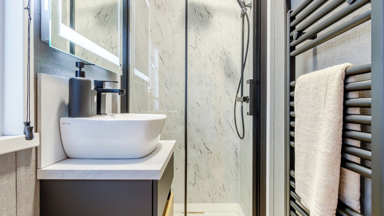 Photo of Bathroom in Chirk