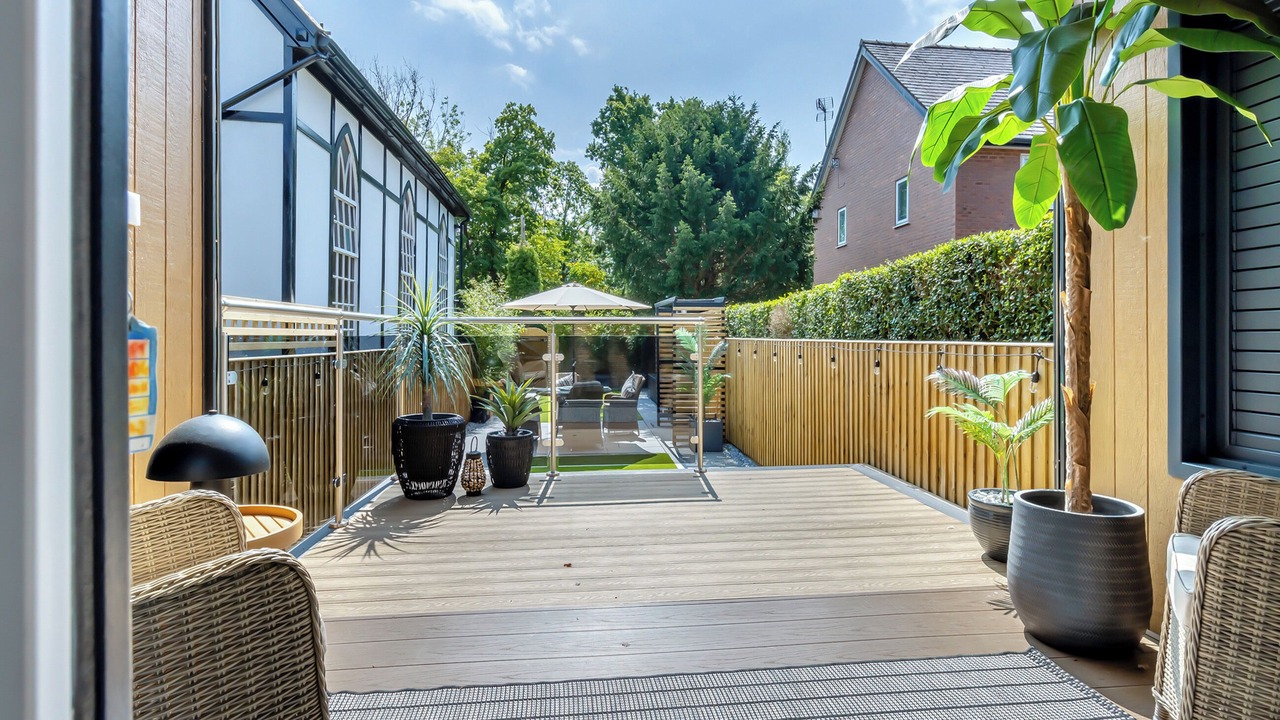 Photo of Others in Chirk