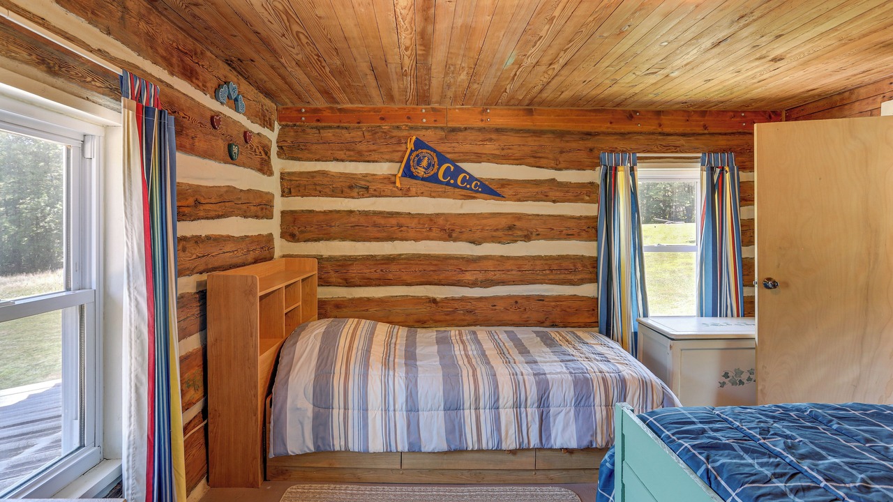 Photo of Bedroom in Penfield