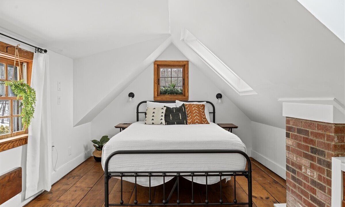 Photo of Bedroom in Bartlett