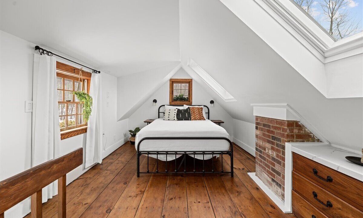 Photo of Bedroom in Bartlett