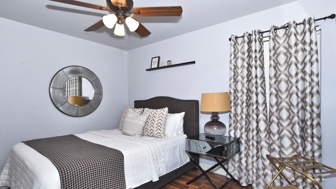 Photo of Bedroom in Tulsa