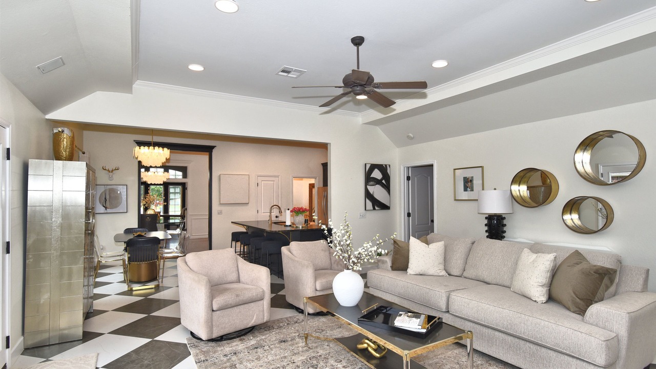 Photo of Livingroom in Tulsa