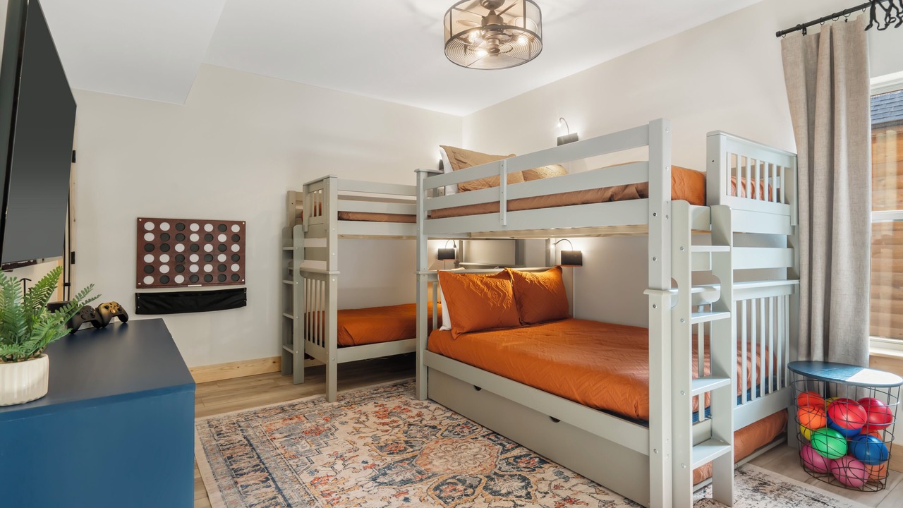 Photo of Bedroom in Table Rock
