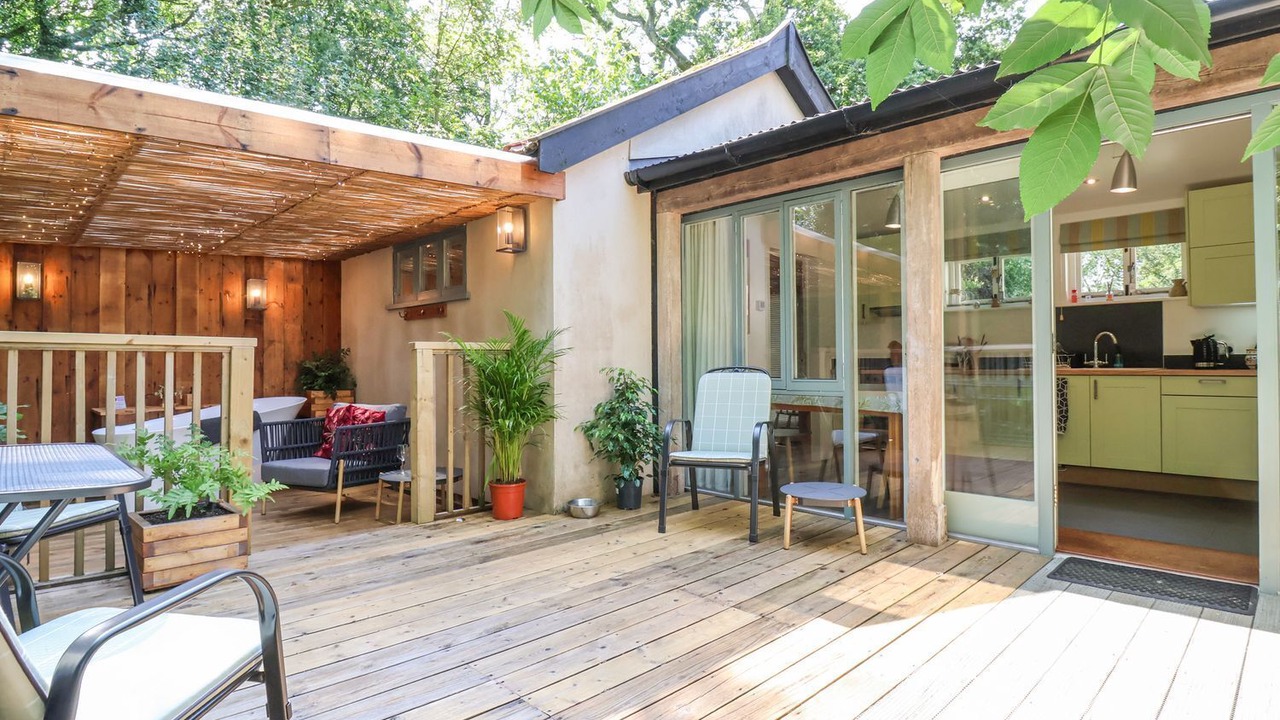 Photo of Outdoor in Woodbridge