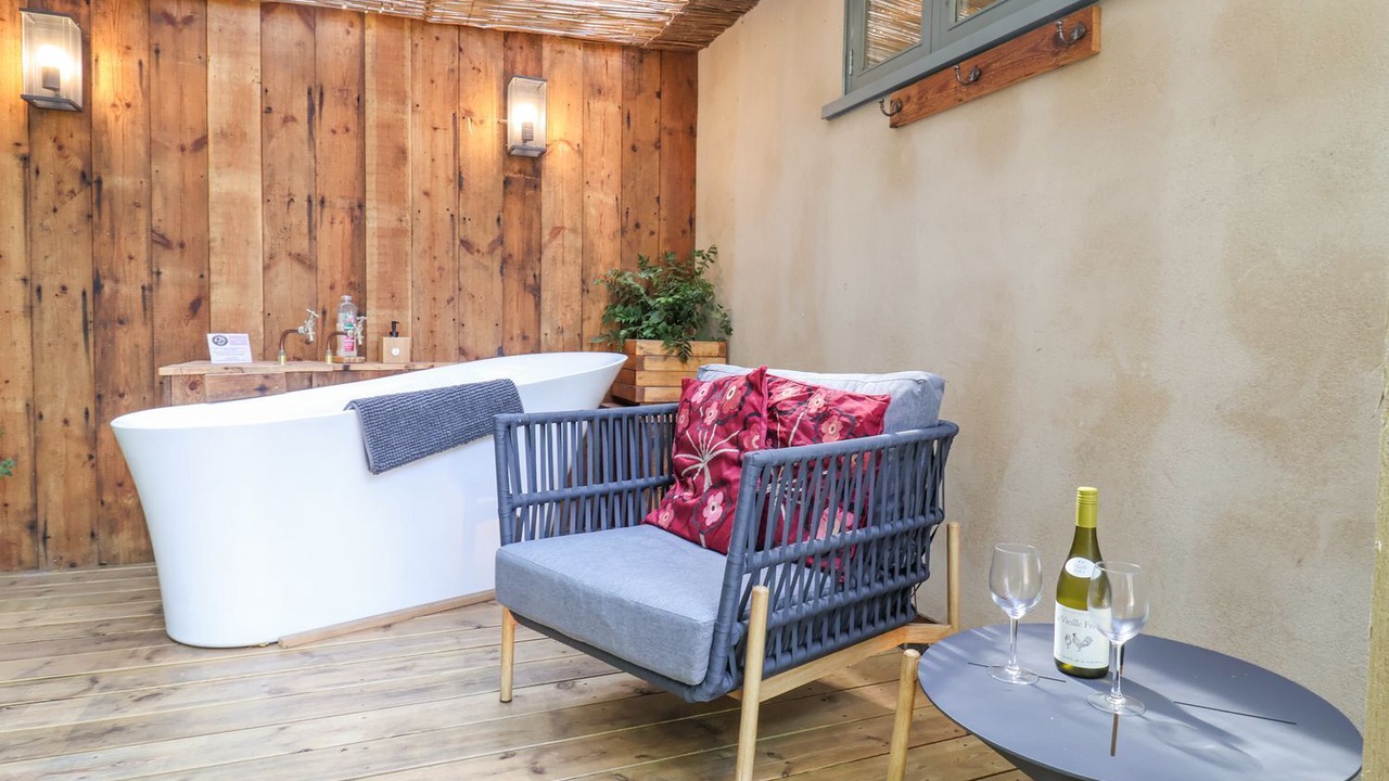 Photo of Others in Woodbridge