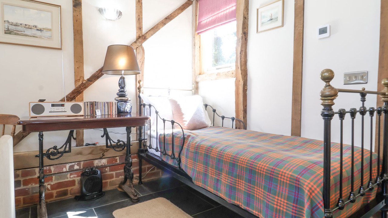 Photo of Bedroom in Woodbridge