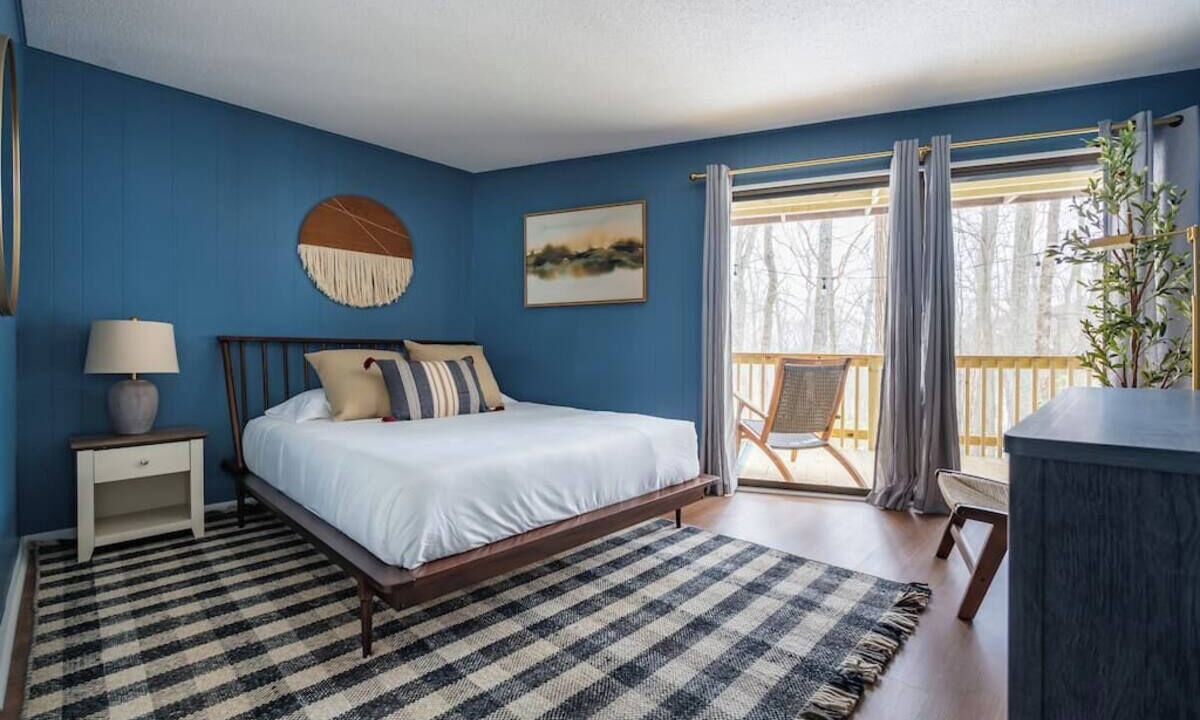 Photo of Bedroom in McGaheysville
