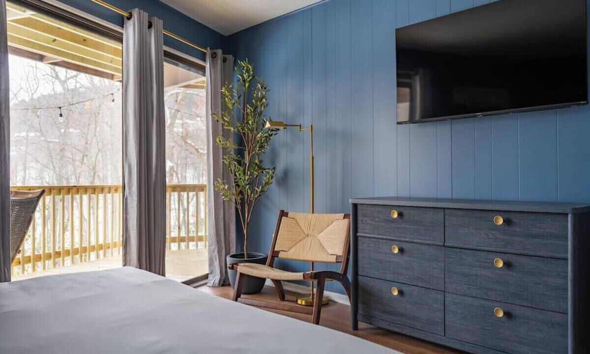Photo of Bedroom in McGaheysville